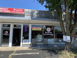 Bryant’s Smoke Shop, 8507 Olive Blvd, St. Louis, MO 63132, United States