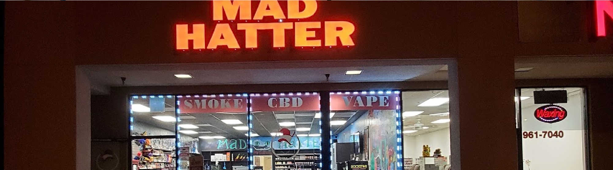 image of mad hatter smoke shop in chandler az